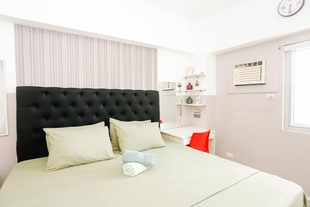 Molly's Place In Sunvida Tower G29-sm * Cebu