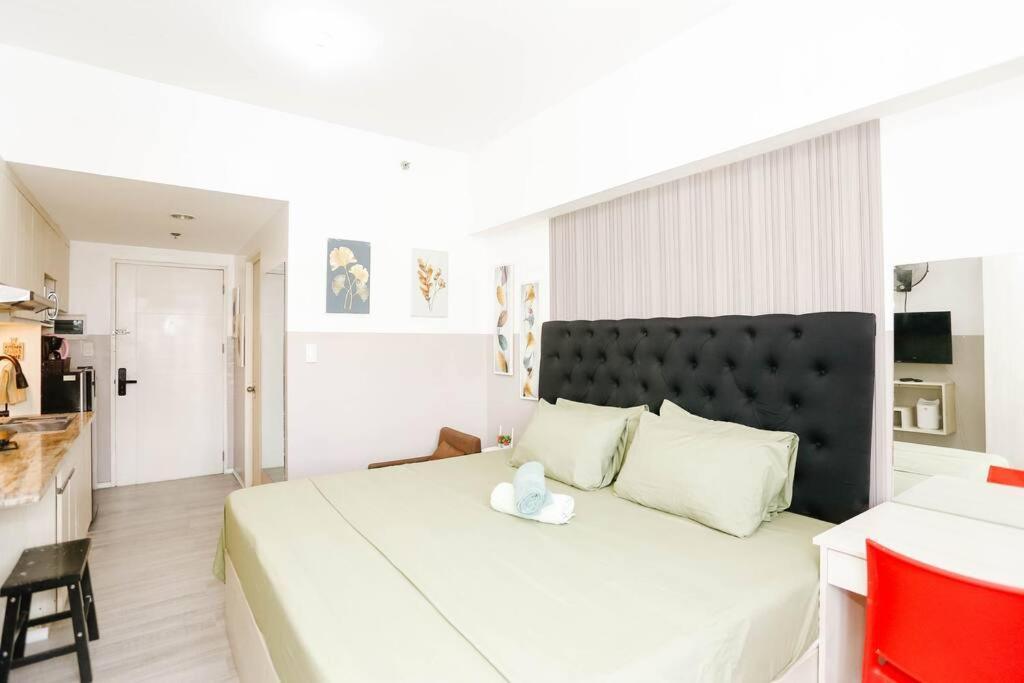 Molly's Place In Sunvida Tower G29-sm Cebu